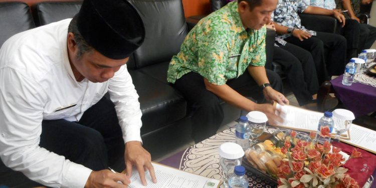 Teddy Resmi Pimpin Diskominfo Kab. Kuningan