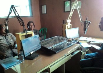 Kuningan FM, Gelar Talk Show Sosialisasi Perilaku Hidup Bersih dan Sehat Cegah Stunting
