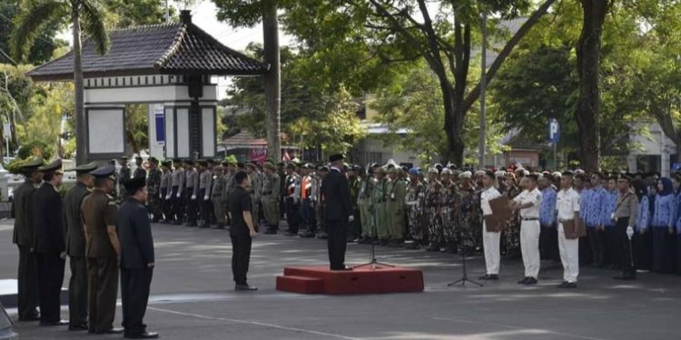 Peringatan Hari Pahlawan Tingkat Kabupaten Kuningan, Bupati Himbau Masyarakat Hargai Pahlawan.