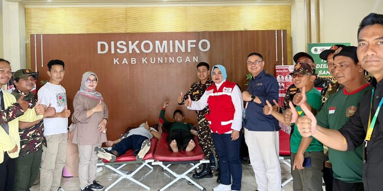 Diskominfo-BANSER Kab. Kuningan Menyelenggarakan Kegiatan Donor Darah