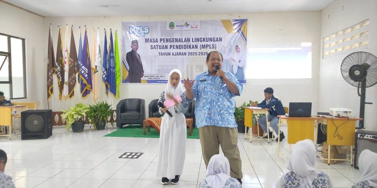 Diskominfo Kuningan Tanamkan Etika Bermedsos dan Digital Wellbeing di SMK Auto Matsuda