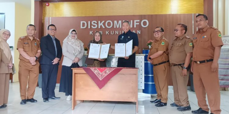 Diskominfo Kuningan Gandeng FISIP UGJ Cirebon Perkuat Desa Digital